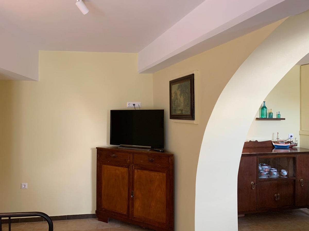 Вилла Captain'S House Plaka  Экстерьер фото